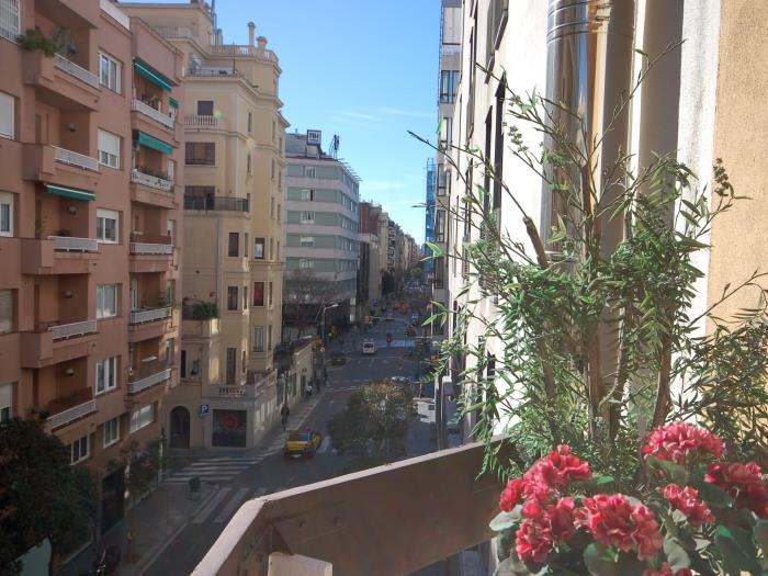 centric apartment in barcelona - barcelona