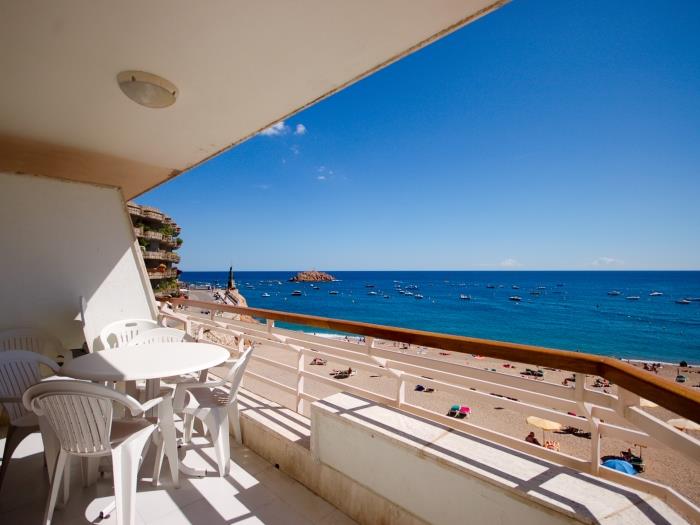incredible apartment with amazing views - tossa de mar
