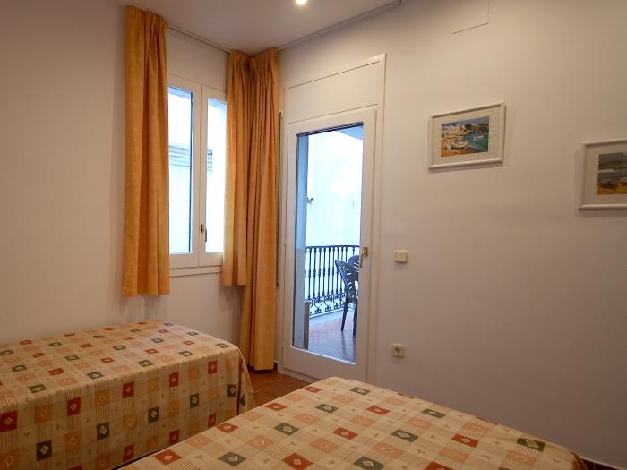 apartamentos ATA associacio Girona