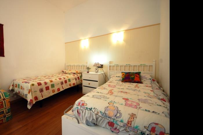 apartamentos ATA associacio Girona