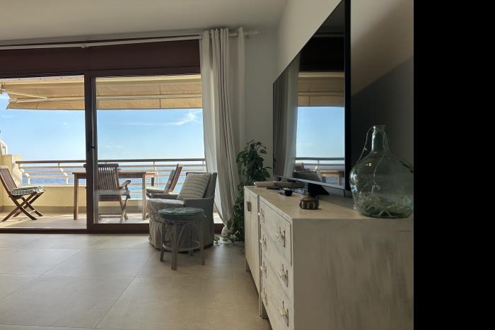 apartment sea views on the beach 4 - tossa de mar