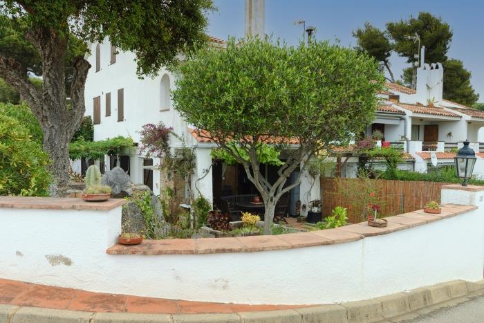 apartamentos ATA associacio Girona