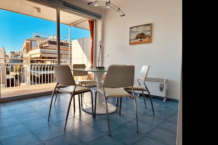 apartment with terrace near beach 2 - tossa de mar
